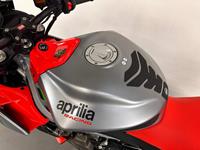 APRILIA TUONO 660