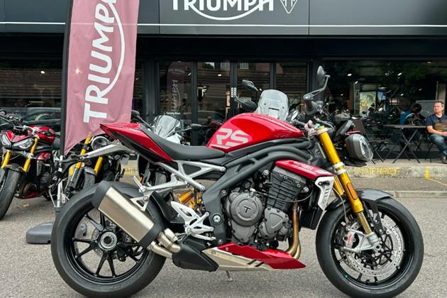 TRIUMPH SPEED TRIPLE 1200 RS