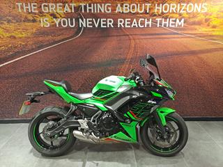 KAWASAKI NINJA 650 