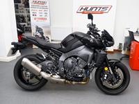 YAMAHA MT-10