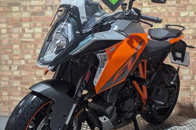 KTM 1290 SUPERDUKE GT