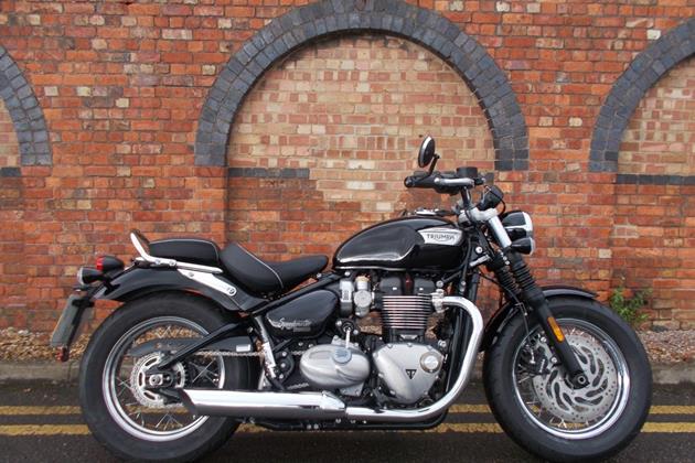 TRIUMPH SPEEDMASTER 1200