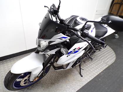 SUZUKI GSX-S750