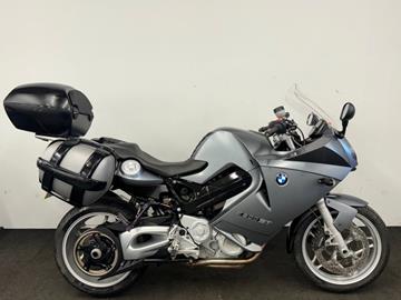 BMW F800ST