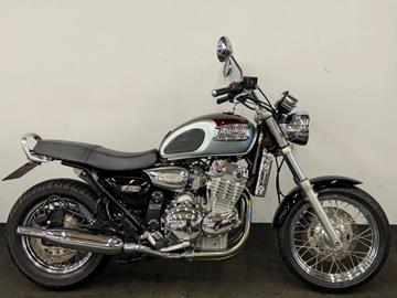 TRIUMPH THUNDERBIRD 900