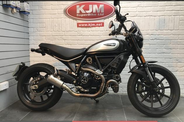 DUCATI SCRAMBLER 800