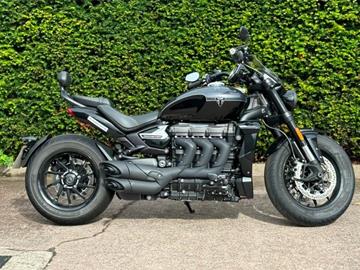 TRIUMPH ROCKET III GT