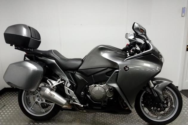 HONDA VFR1200F