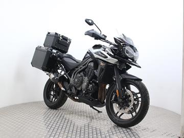 TRIUMPH TIGER 1200 XR