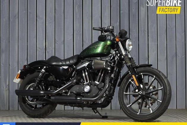 HARLEY-DAVIDSON SPORTSTER 883