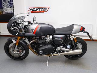 TRIUMPH THRUXTON 1200 RS 