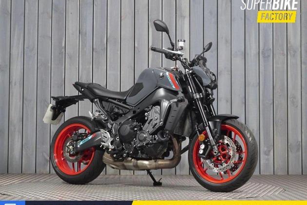 YAMAHA MT-09