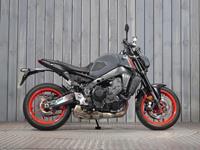 YAMAHA MT-09