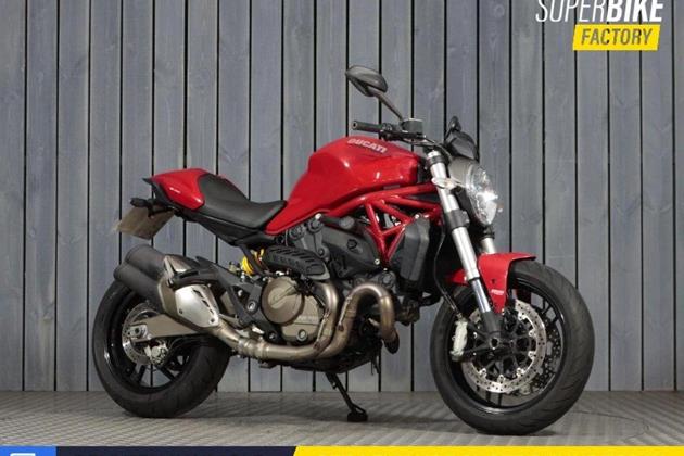 DUCATI MONSTER 821