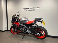 APRILIA TUONO 660