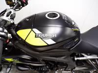 TRIUMPH SPEED TRIPLE 1050 RS