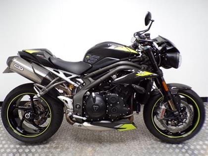 TRIUMPH SPEED TRIPLE 1050 RS