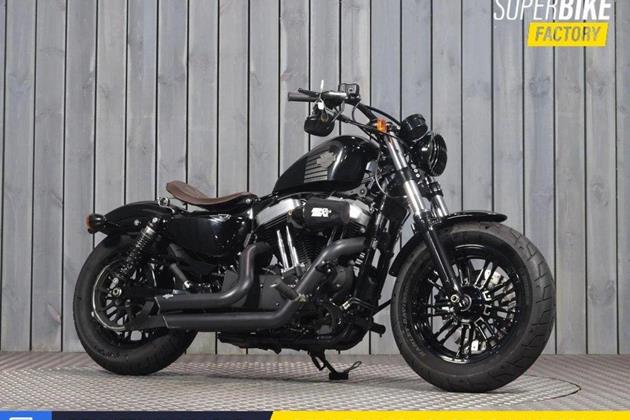 HARLEY-DAVIDSON SPORTSTER 1200