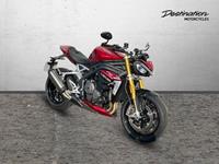 TRIUMPH SPEED TRIPLE 1200 RS