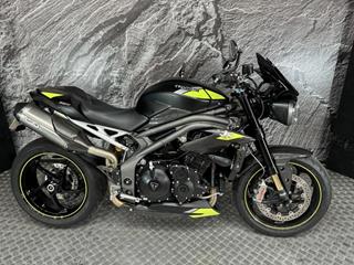 TRIUMPH SPEED TRIPLE 1050 RS 