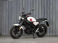 YAMAHA XSR125