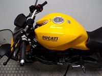 DUCATI MONSTER 821