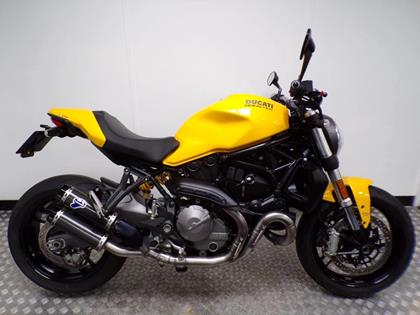 DUCATI MONSTER 821