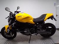 DUCATI MONSTER 821