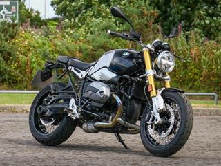 BMW R NINE T 