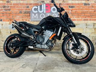 KTM 890 DUKE 