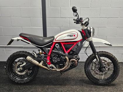 DUCATI SCRAMBLER 800