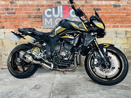 YAMAHA MT-10