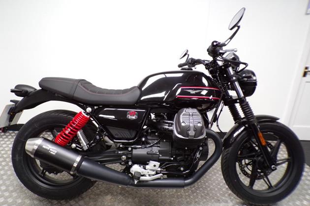 MOTO-GUZZI V7 SPECIAL