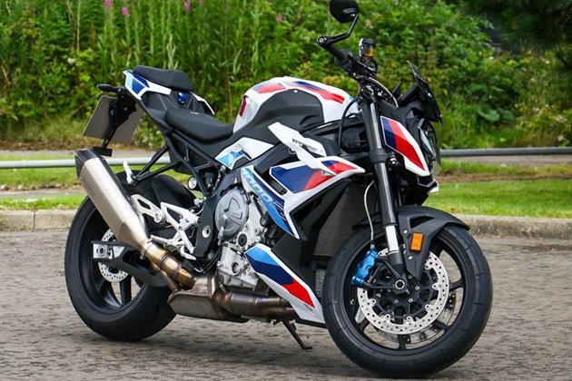 BMW M1000R