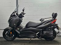 YAMAHA XMAX 400