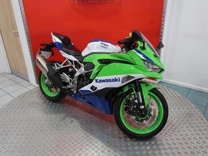 KAWASAKI ZX-4RR