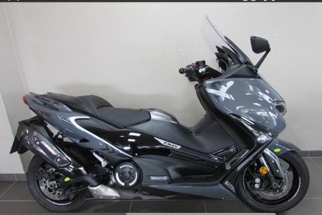 YAMAHA TMAX 560