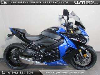 SUZUKI GSX-S1000F 