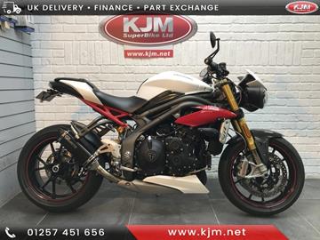 TRIUMPH SPEED TRIPLE 1050 R