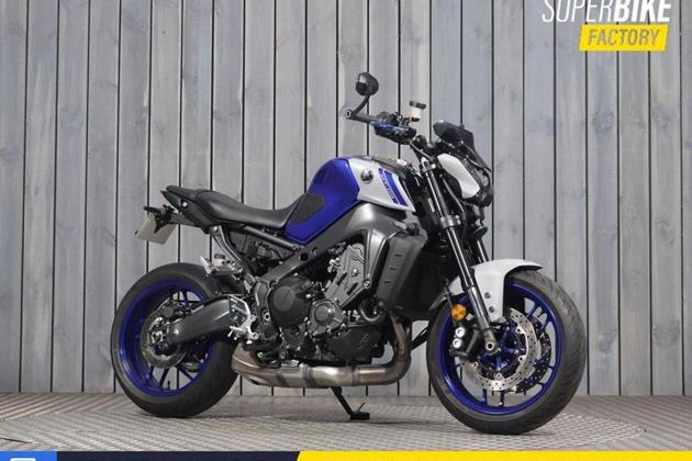 YAMAHA MT-09