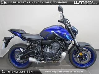 YAMAHA MT-07 