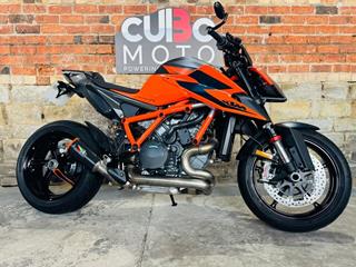 KTM 1290 SUPERDUKE R 