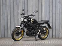 YAMAHA XSR125