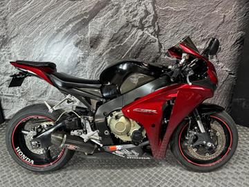 HONDA CBR1000RR FIREBLADE