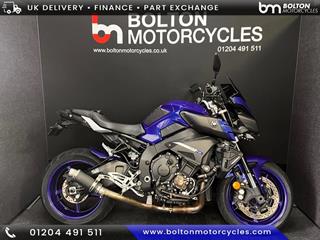 YAMAHA MT-10 