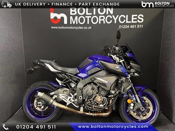 YAMAHA MT-10