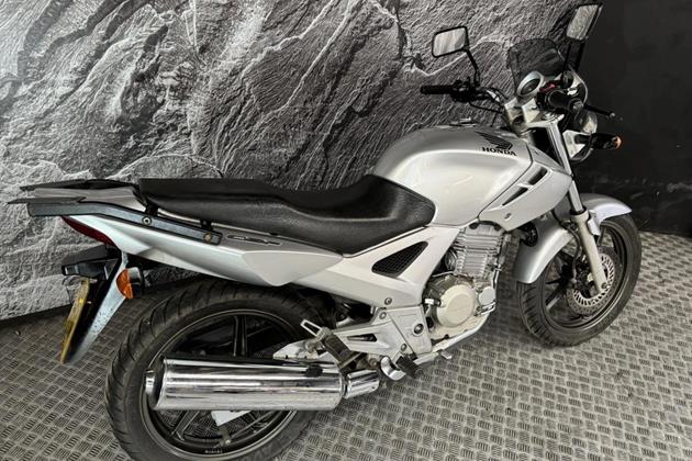 HONDA CBF250