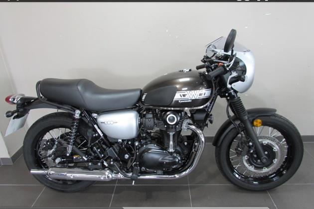 KAWASAKI W800 CAFE