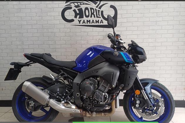 YAMAHA MT-10