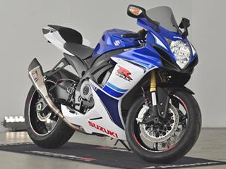 SUZUKI GSX-R750 